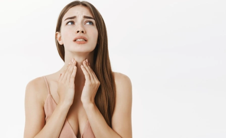 фото девушки с увеличенной щитовидной железой