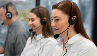 операторы call центра